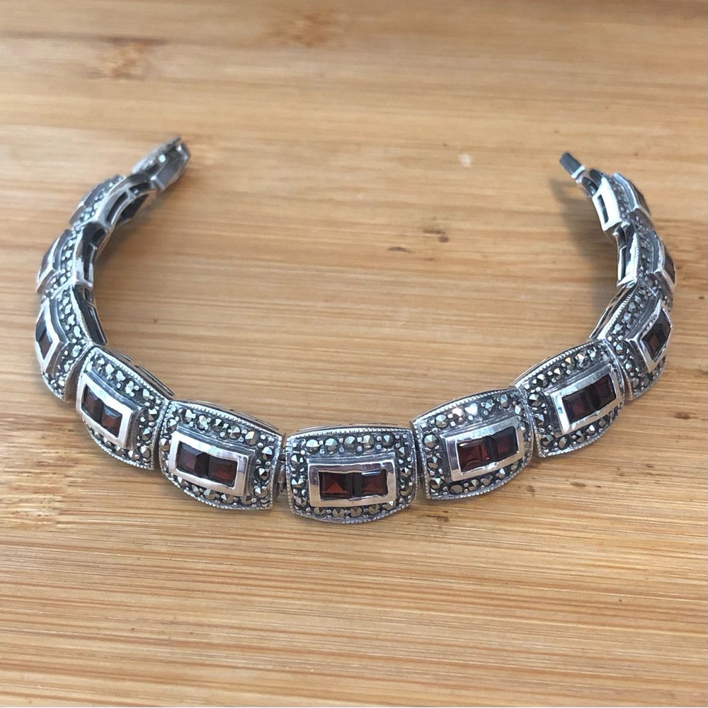 $122  Elegant Estate Bracelet  44 Grams of 825 Silver  Only Marked 825